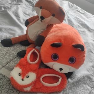 Orange fox 🦊 plushy stuff